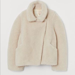 H&M Boxy Faux Fur Jacket -brand new condition